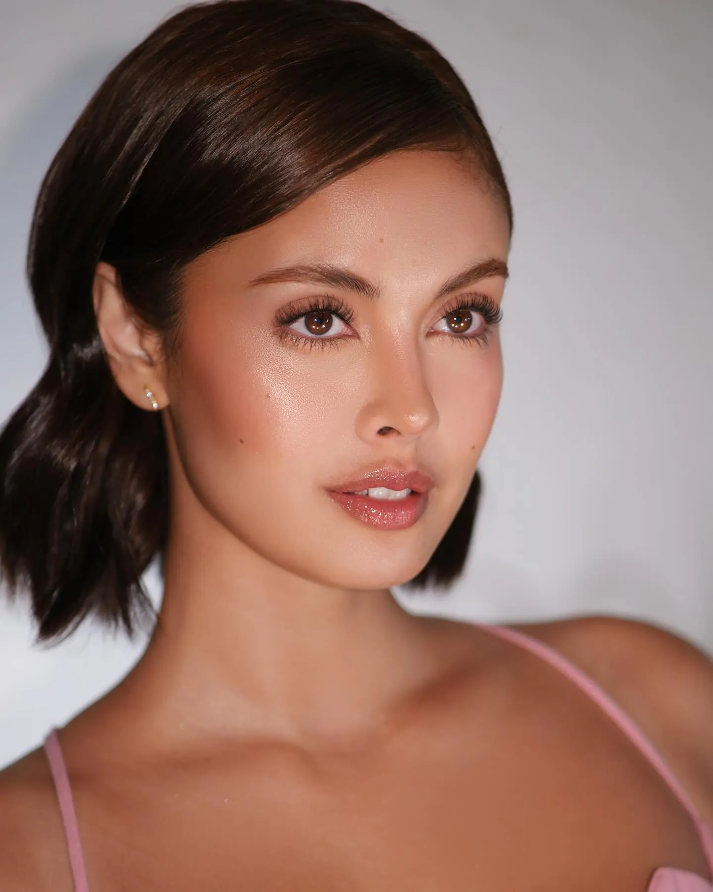 Megan Young - megan-young-hot-17.webp